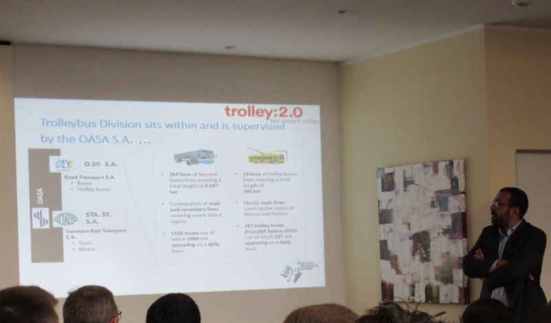 Christos Stylos stellte beim Trolley 2.0 User-Forum in Solingen den gegenwärtigen Wagenpark vor. Foto: J. Lehmann