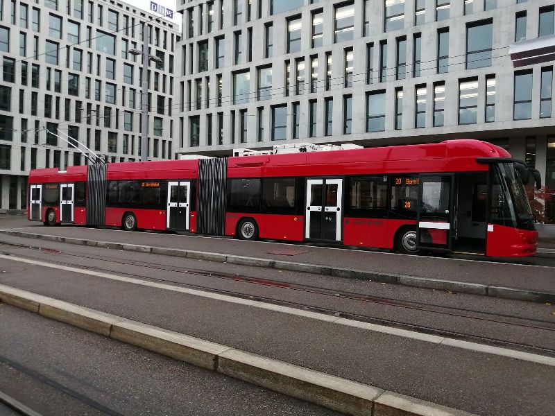 LighTram 52 an der Endhaltestelle der Linie 20 beim Bf. Wankdorf. Foto: Mischu Eggimann