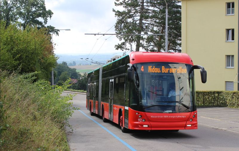 .... und über Goldgrube / Mine-d’Or im Batteriebetrieb die Linie 4, hier mit Wagen 92. Fotos: J. Lehmann, 1.9.2022