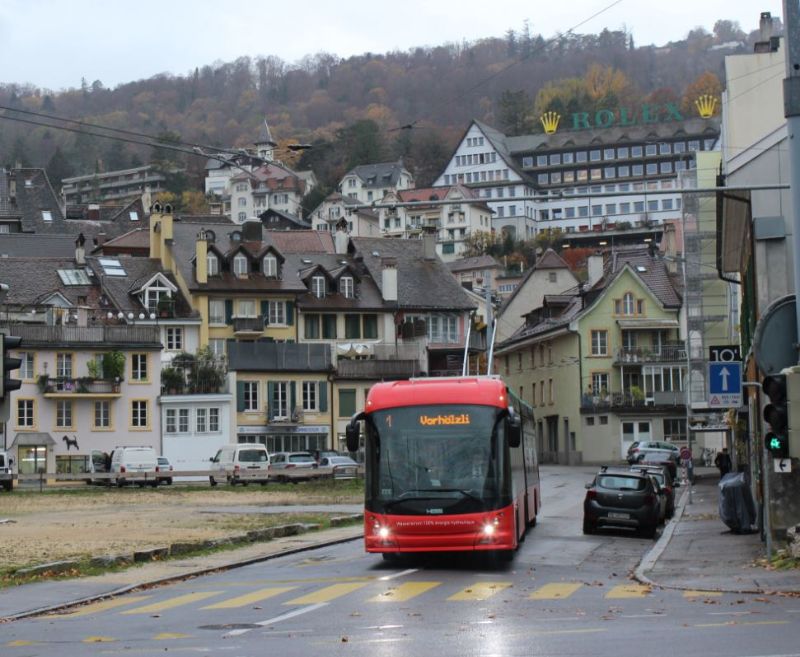 Wagen 95 folgt der Jurastrasse von der Juravorstadt in Richtung Bahnhof, zum Fahrplanwechsel im Dezember wird diese Streckenführung aufgegeben. Foto: J. Lehmann