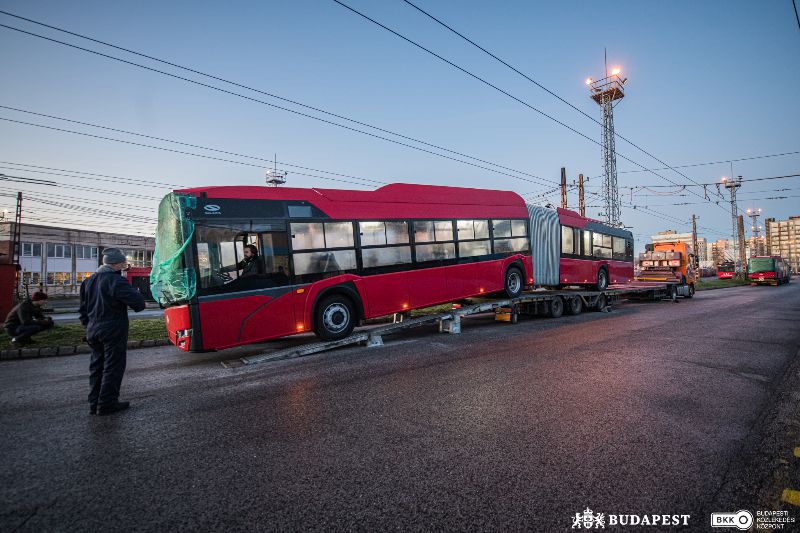 Anlieferung von weiteren Solaris Trollino am 5.1.2023. Foto: BKK - Budapesti Közlekedési Központ