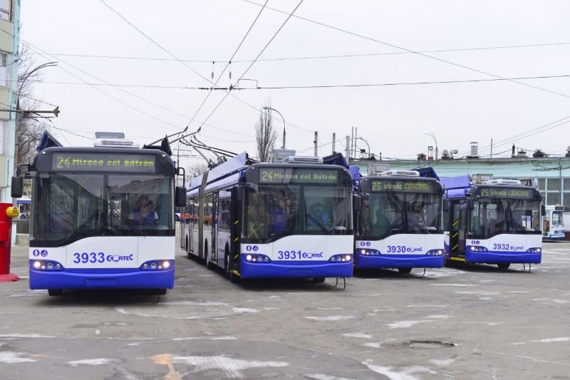 Vorstellung der rund 15 Jahre alten Solaris-Gelenktrolleybusse in Kischinau. Foto: Iv Ceban (Bürgermeister) via facebook