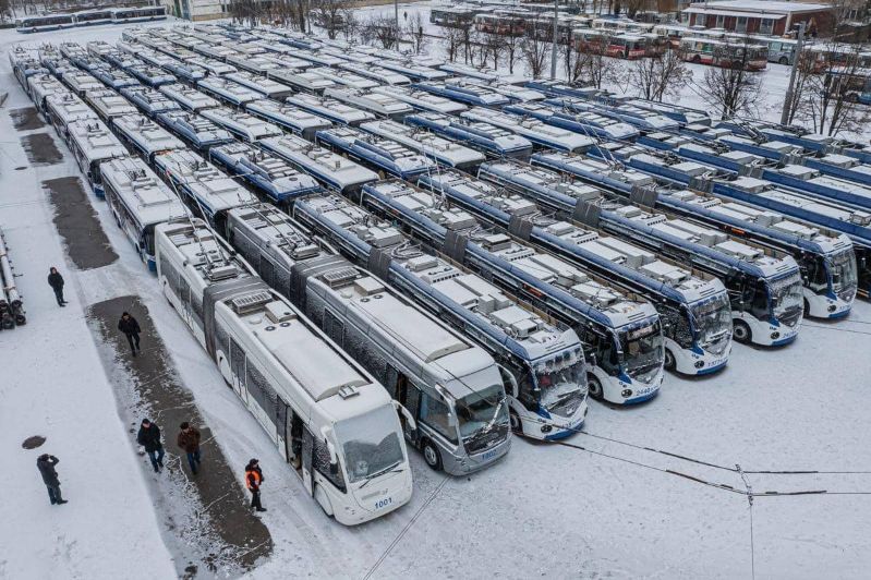 Präsentation der in den letzten 2 Jahren erworbenen Trolleybusse im Depot Nr.3 am 26.12.2021. Foto: Primăria Municipiului Chișinău, siehe: