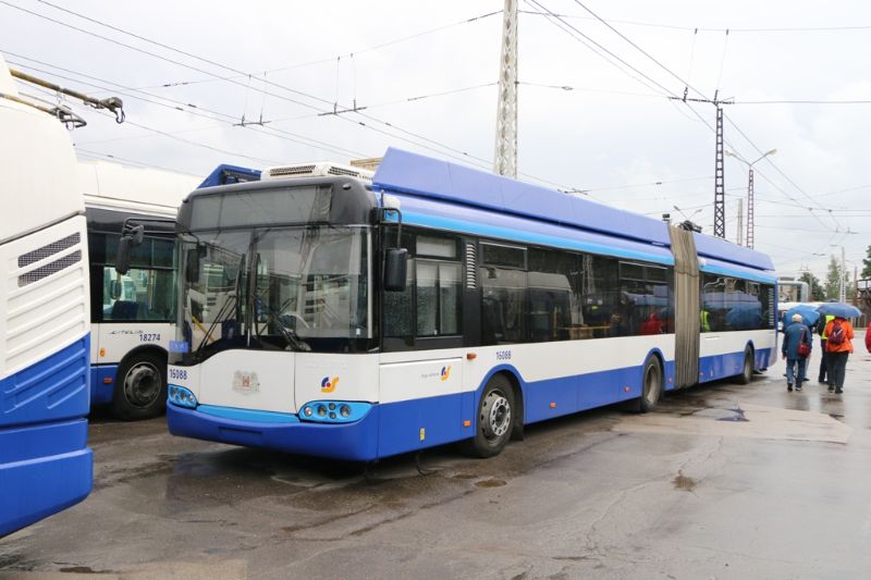 Gelenktrolleybus 1608 8 wurde in Riga bereits ausgemustert und ist für Chisinau vorgesehen. Foto: Budach