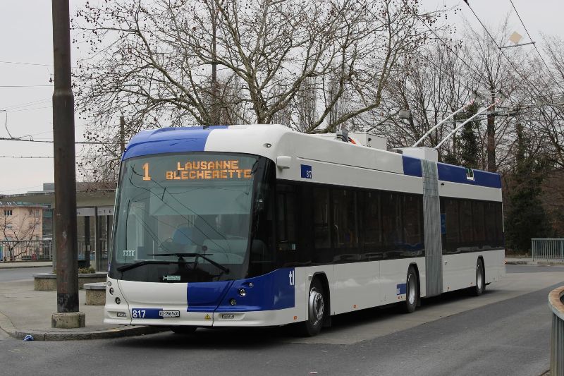 lighTram®19DC Nr.817 als Linie 1 am 29.01.2023. Foto: Marc Bersier via Fb.