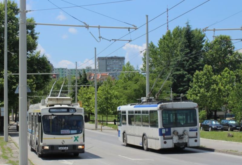 Die Solotrolleybusse aus Limoges und Lausanne sind weiterhin im Einsatz, 2018 sind weitere fünf Trolleybusse aus Lausanne hinzugekommen. Foto: J. Lehmann, 9.6.2016