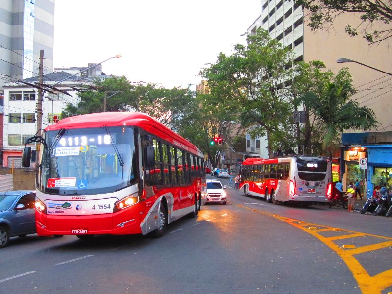 Caio Millenium BRT/Scania/WEG/Eletra Dreiachser Nr. 4 1554. Foto: Samuel Tuzi