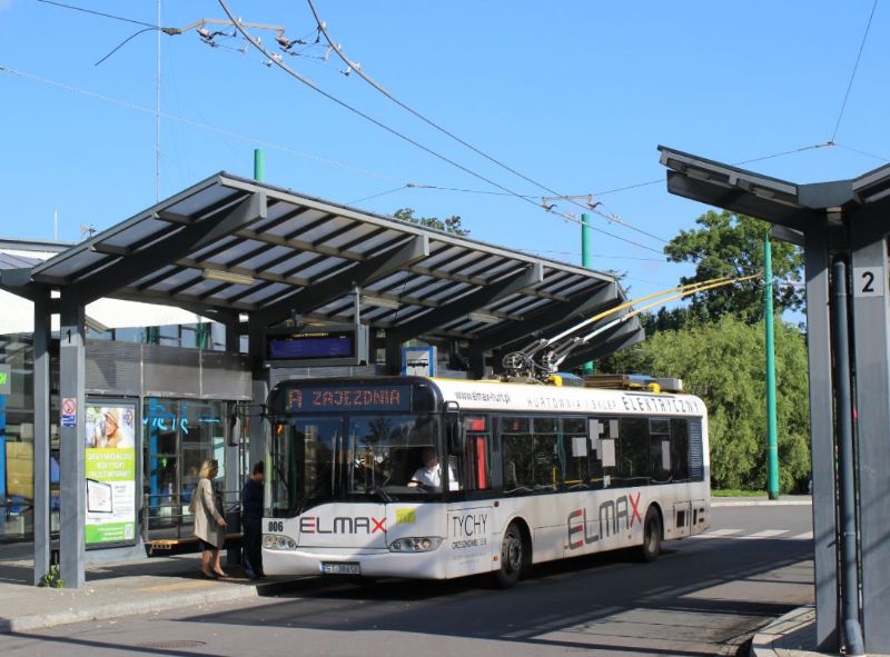 Solaris Trollino/Cegelec 006 vom Baujahr 2005 ist zurzeit abgestellt, hier konnte er am 13.9.2017 im Einsatz auf der Linie A festgehalten werden. Foto: J. Lehmann