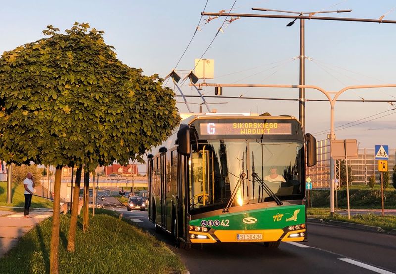 Probe- und Werbefahrt für die neue Trolleybuslinie G mit dem Batterie-Trolleybus 42. Foto: Tyskie Linie Trolejbusowe